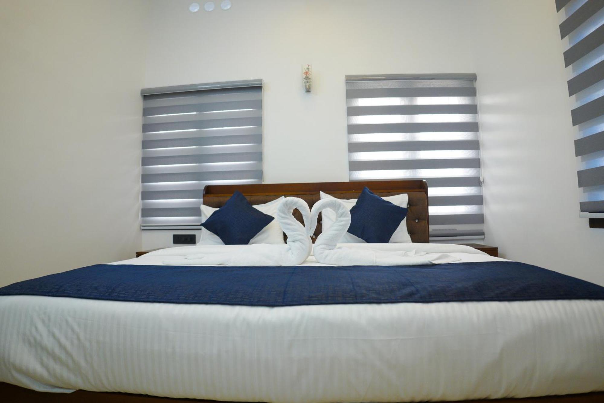 Teak And Lake Homestay Thekkady Zewnętrze zdjęcie